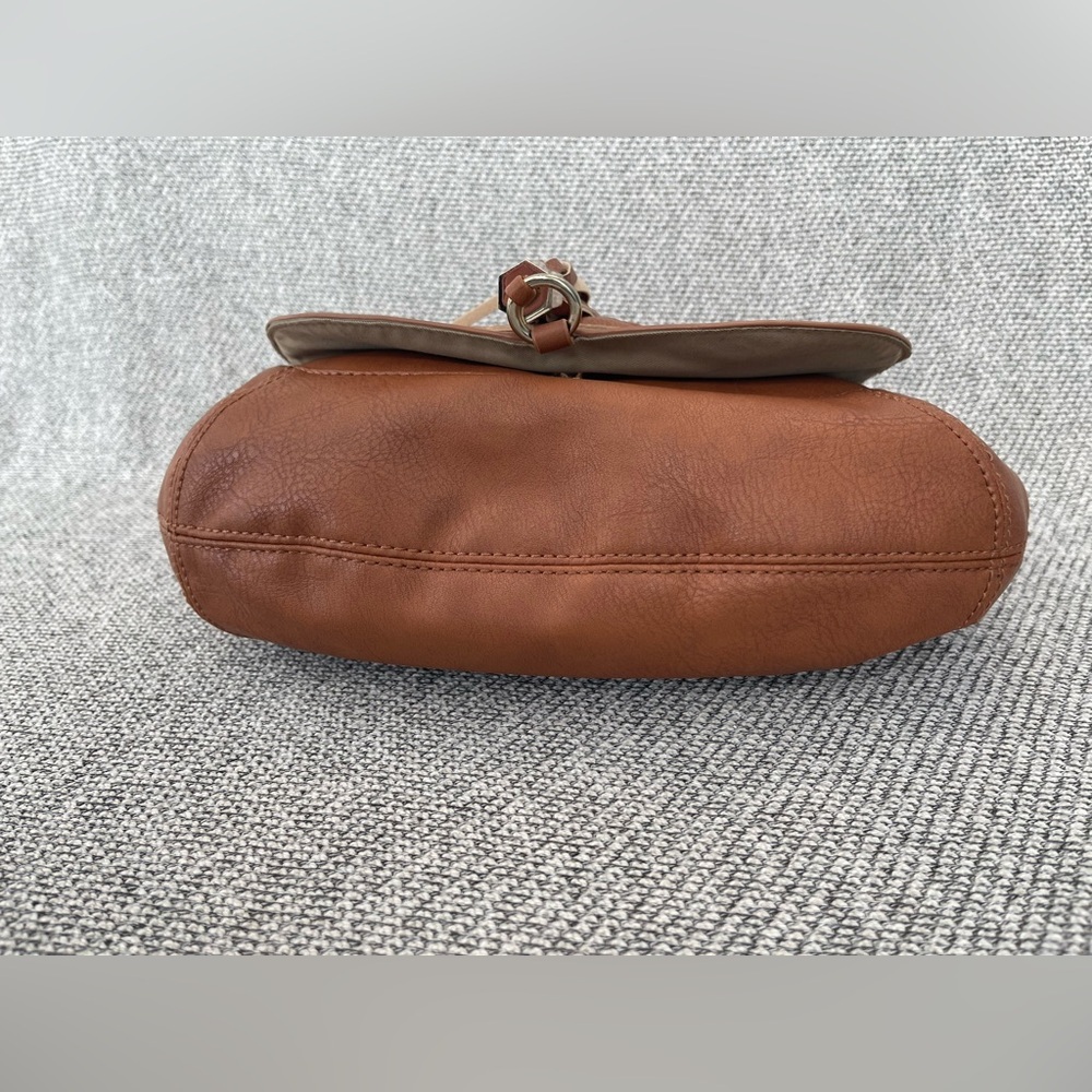 Dolce Vita Brown Crossbody Bag with Woven Design - Picture 12 of 16